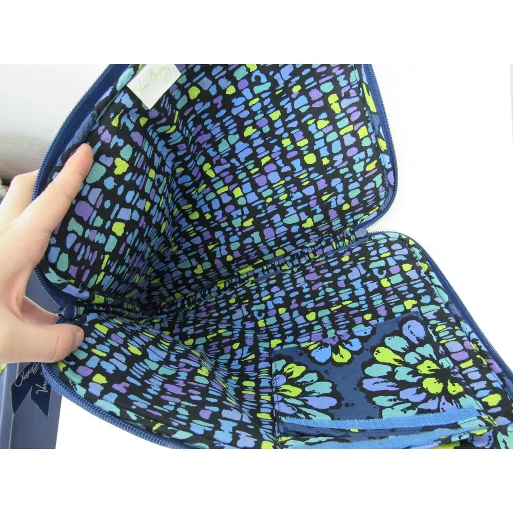 Vera Bradley Indigo Pop Laptop Case Padded Quilted Blue Green Floral Zipper